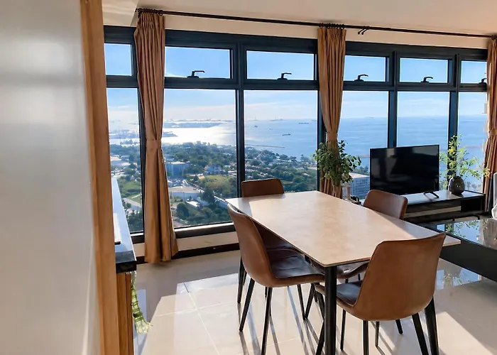 Luxurious Haven In The Sky