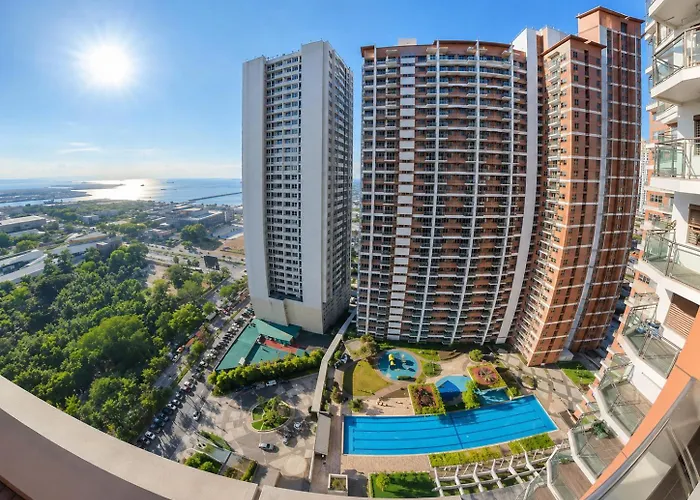 Luxurious Haven In The Sky *