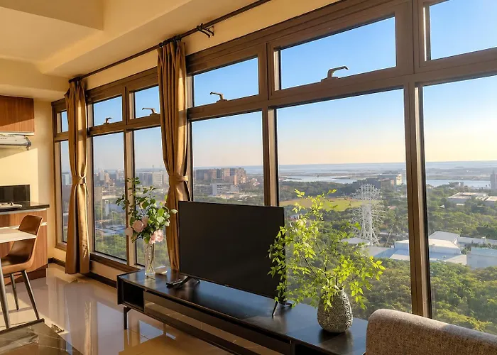 Luxurious Haven In The Sky