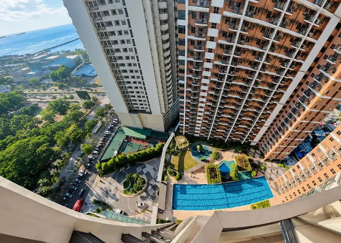 Luxurious Haven In The Sky Aparthotel