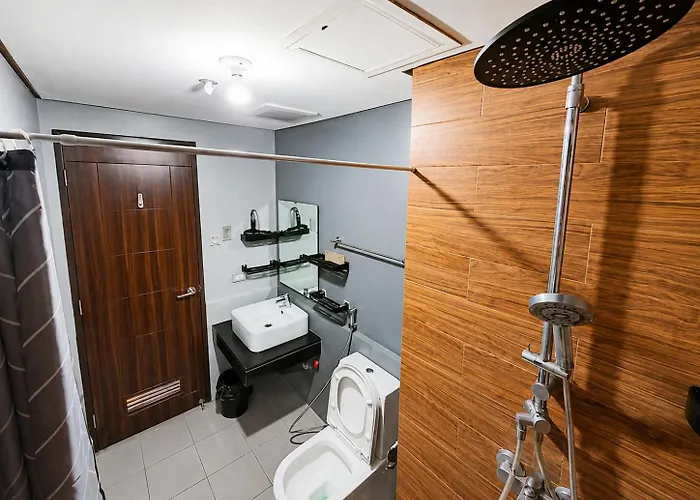 Aparthotel Luxurious Haven In The Sky *